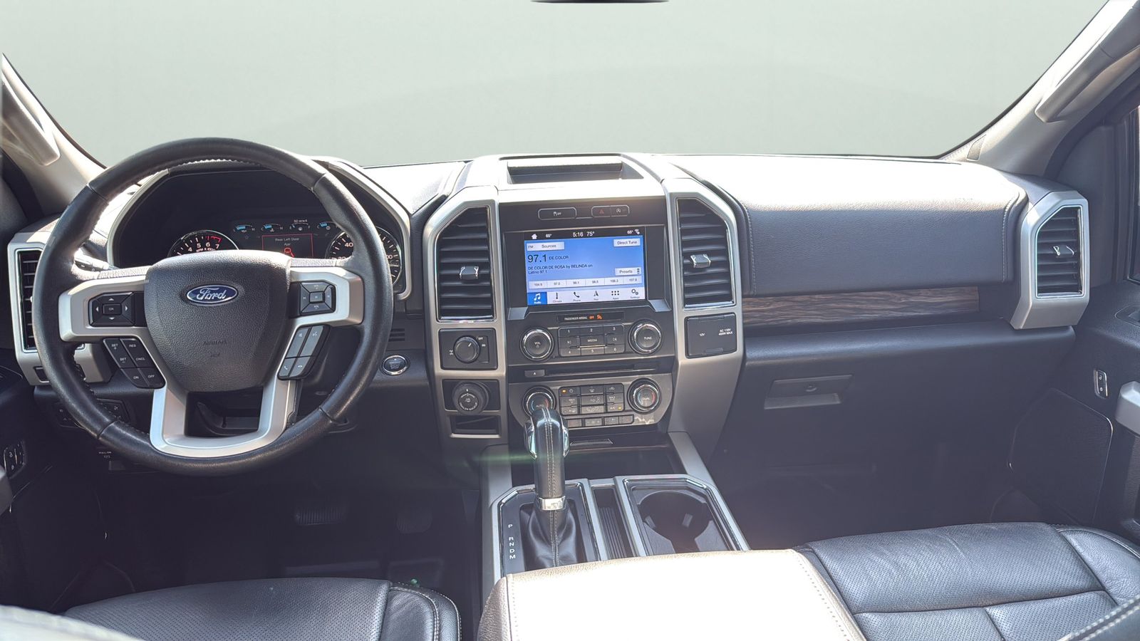 Used Car 2018 Ford F-150  Lariat For Sale Under $25,000 In Austin, Texas