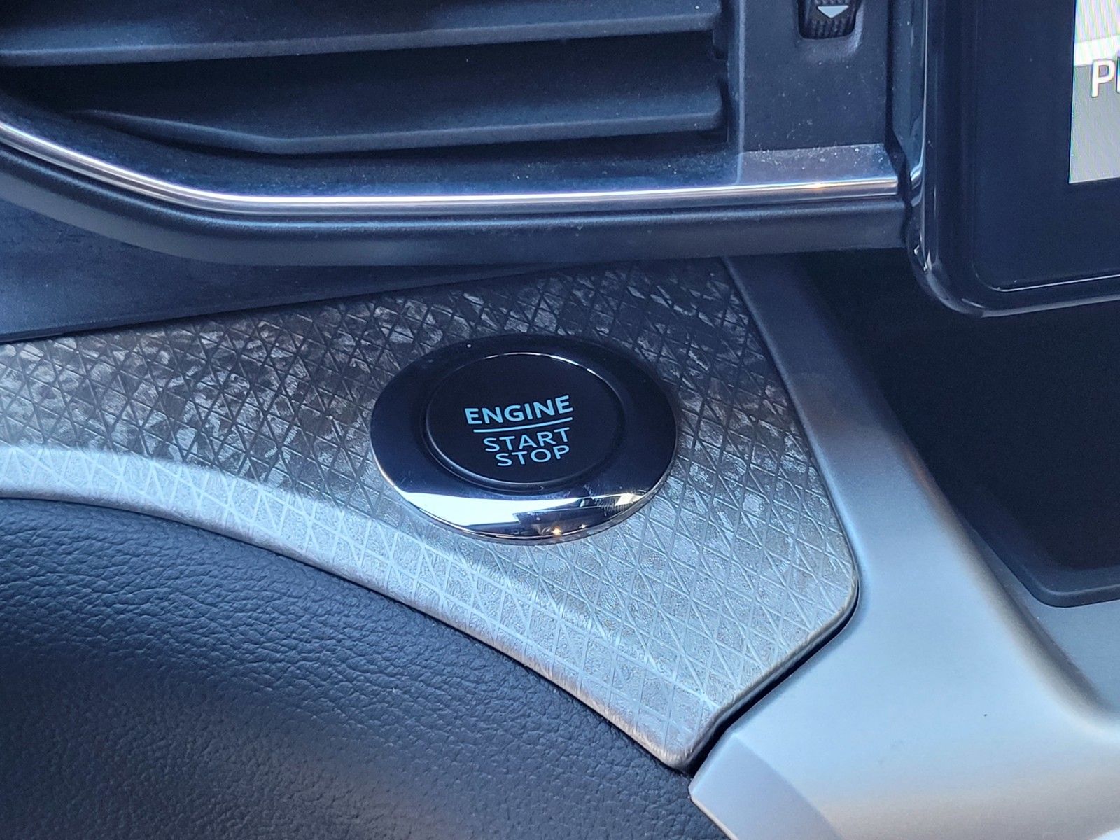 Used 2022 White Ford Timberline image 25