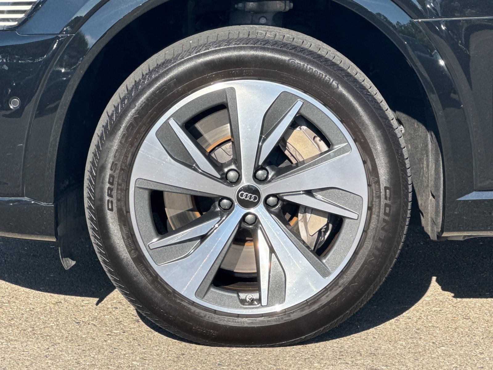 2024 Audi Q8 e-tron Premium Plus — full photo 26 of 29