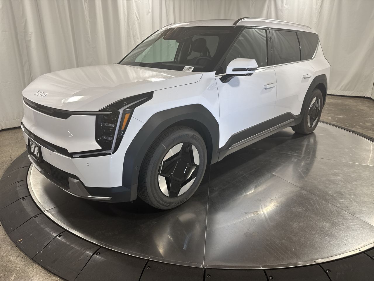 2026 Kia EV9 Wind