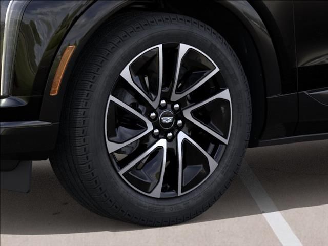 2026 Cadillac OPTIQ Sport - 8