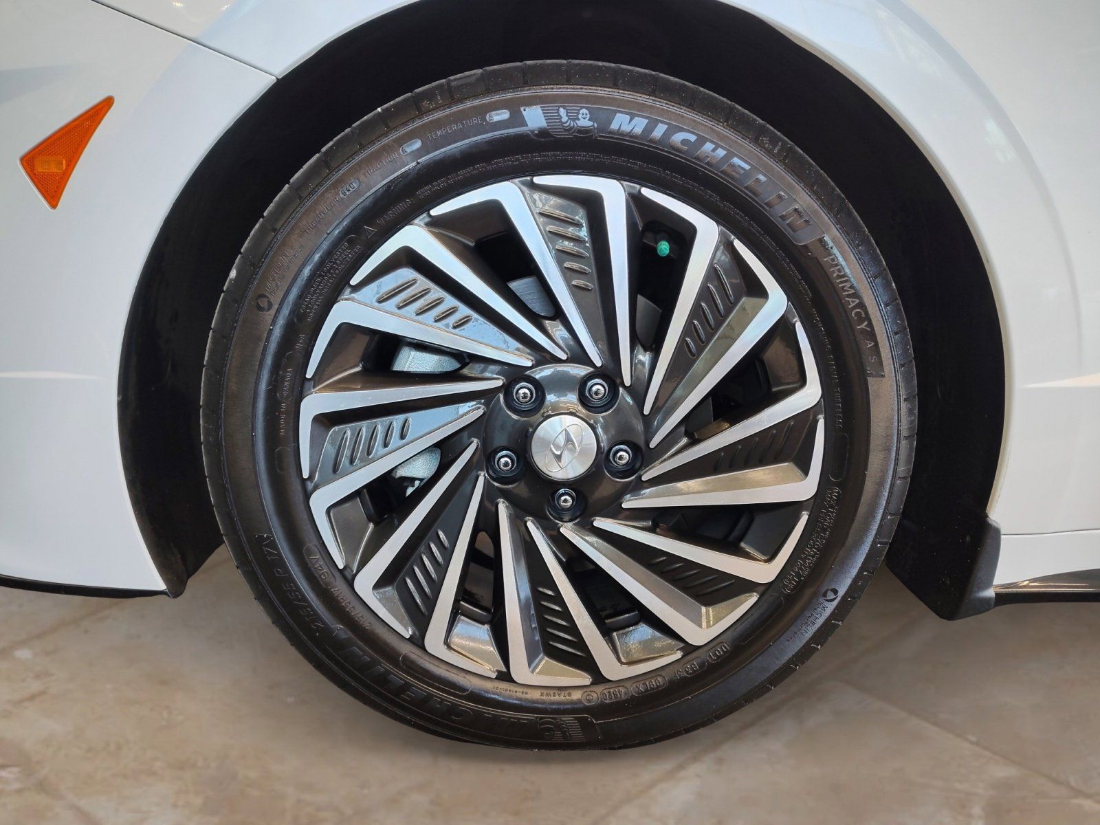 Used Car 2021 Hyundai Sonata Hybrid  Limited For Sale Under $25,000 In San Antonio, Texas