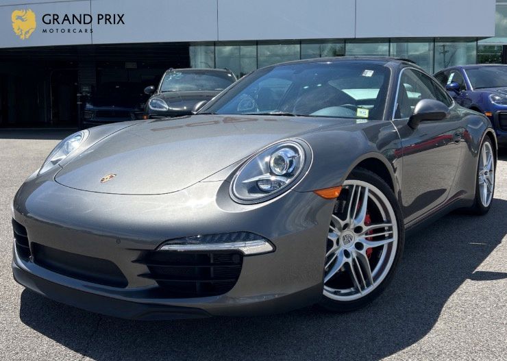 Agate Gray Metallic 2014 Porsche 911 Coupe Rear-Wheel Drive 7-Speed Manual
