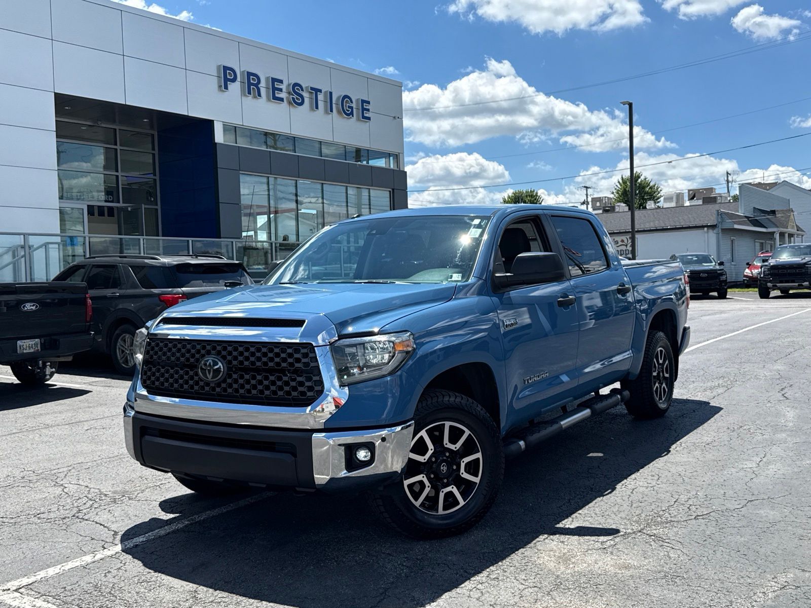 Cavalry Blue 2018 Toyota Tundra Pickup Truck Four-Wheel Drive 6-Speed Automatic Overdrive