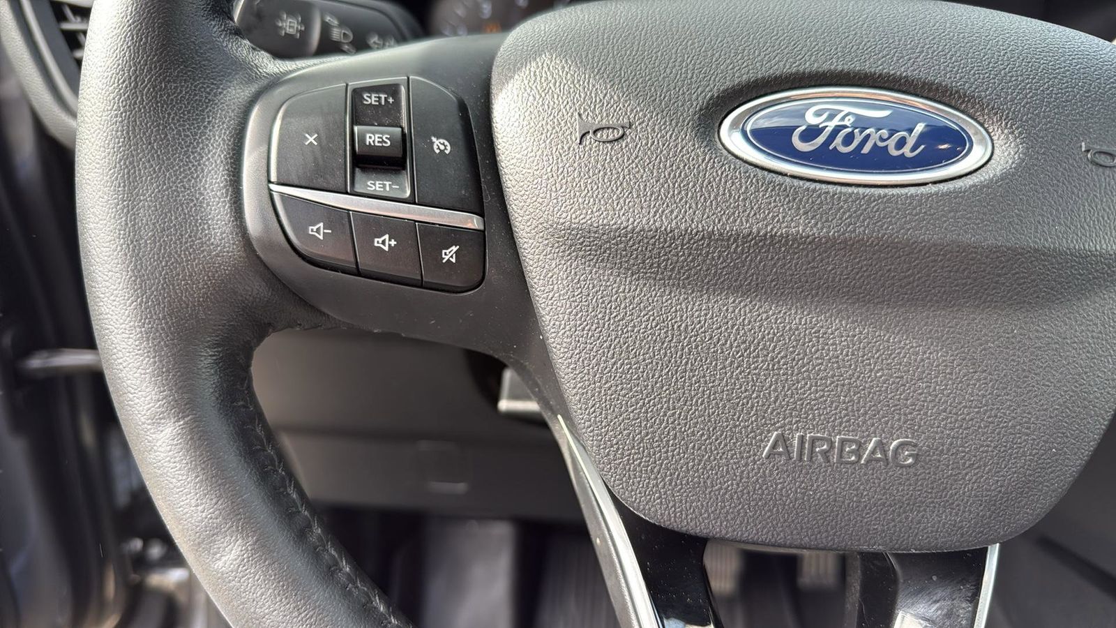 Used Car 2021 Ford Escape  Se For Sale Under $20,000 In Austin, Texas