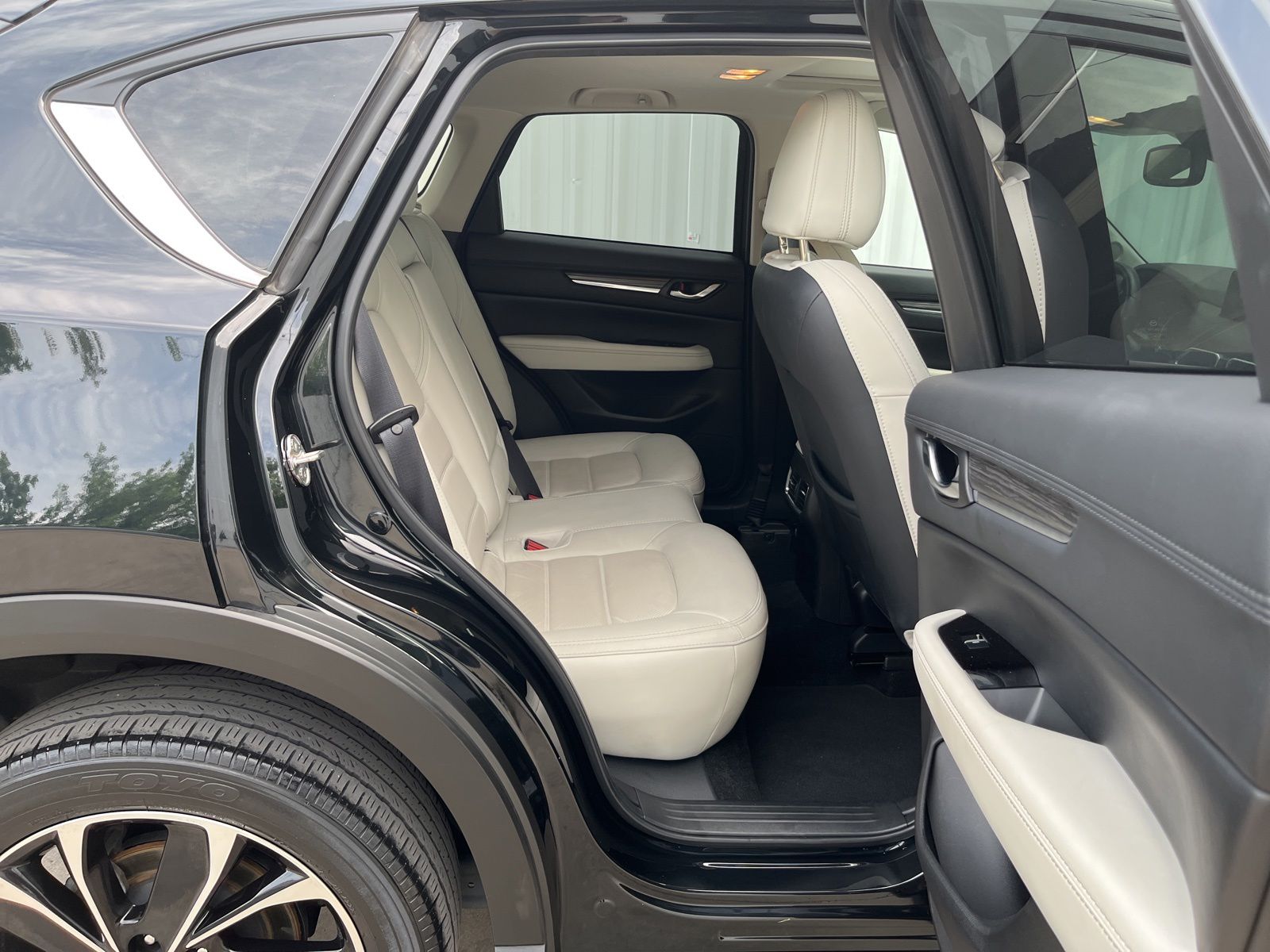 Used Car 2023 Mazda Cx-5  2.5 S Premium Package For Sale Under $30,000 In Austin, Texas
