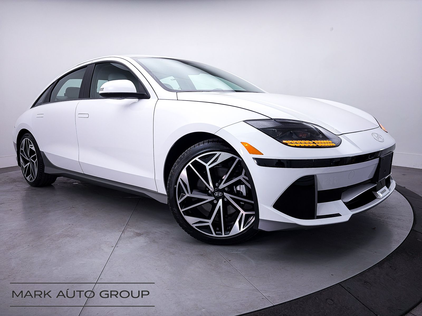 2023 Hyundai IONIQ 6 SEL