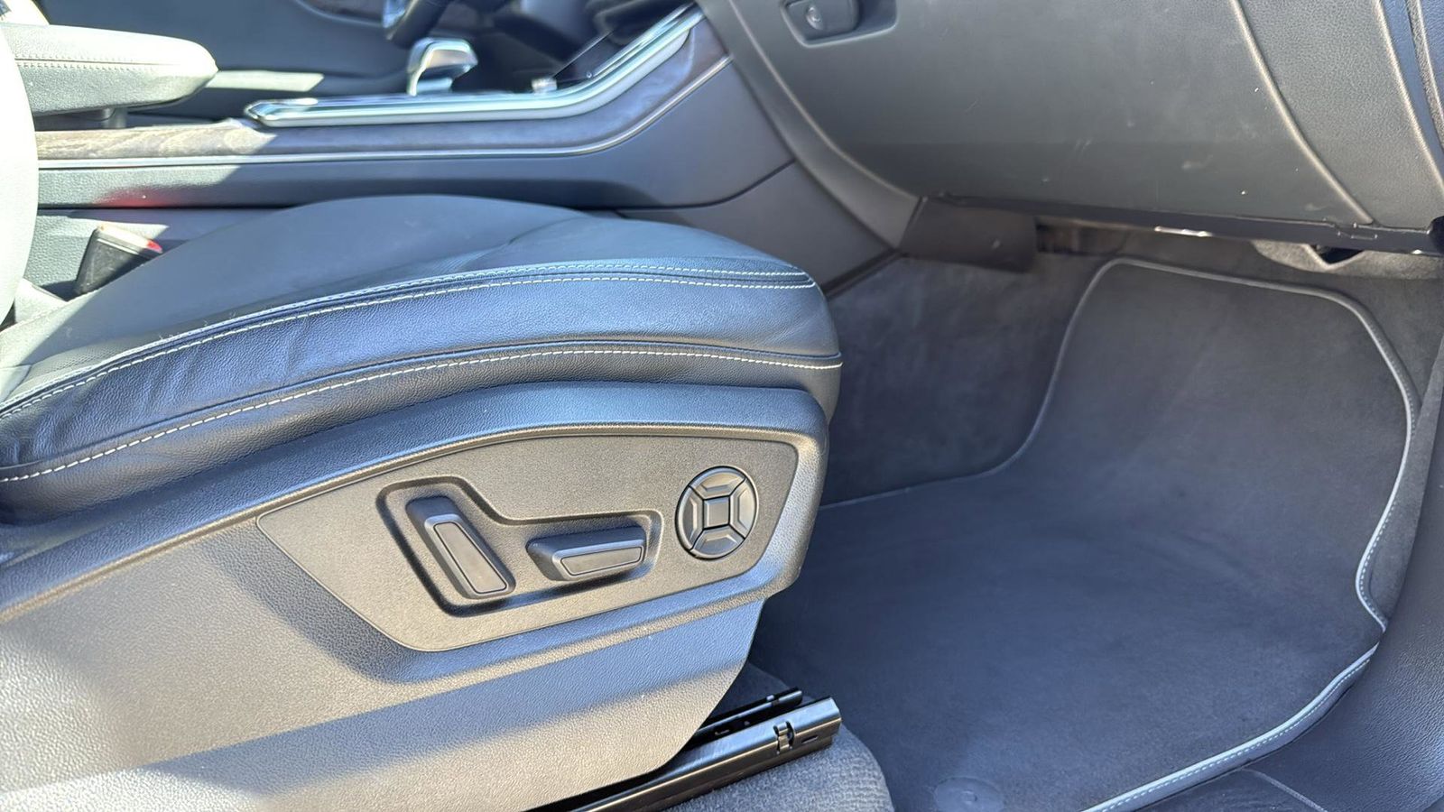 Used Car 2019 Audi Q8  For Sale Under $35,000 In Austin, Texas