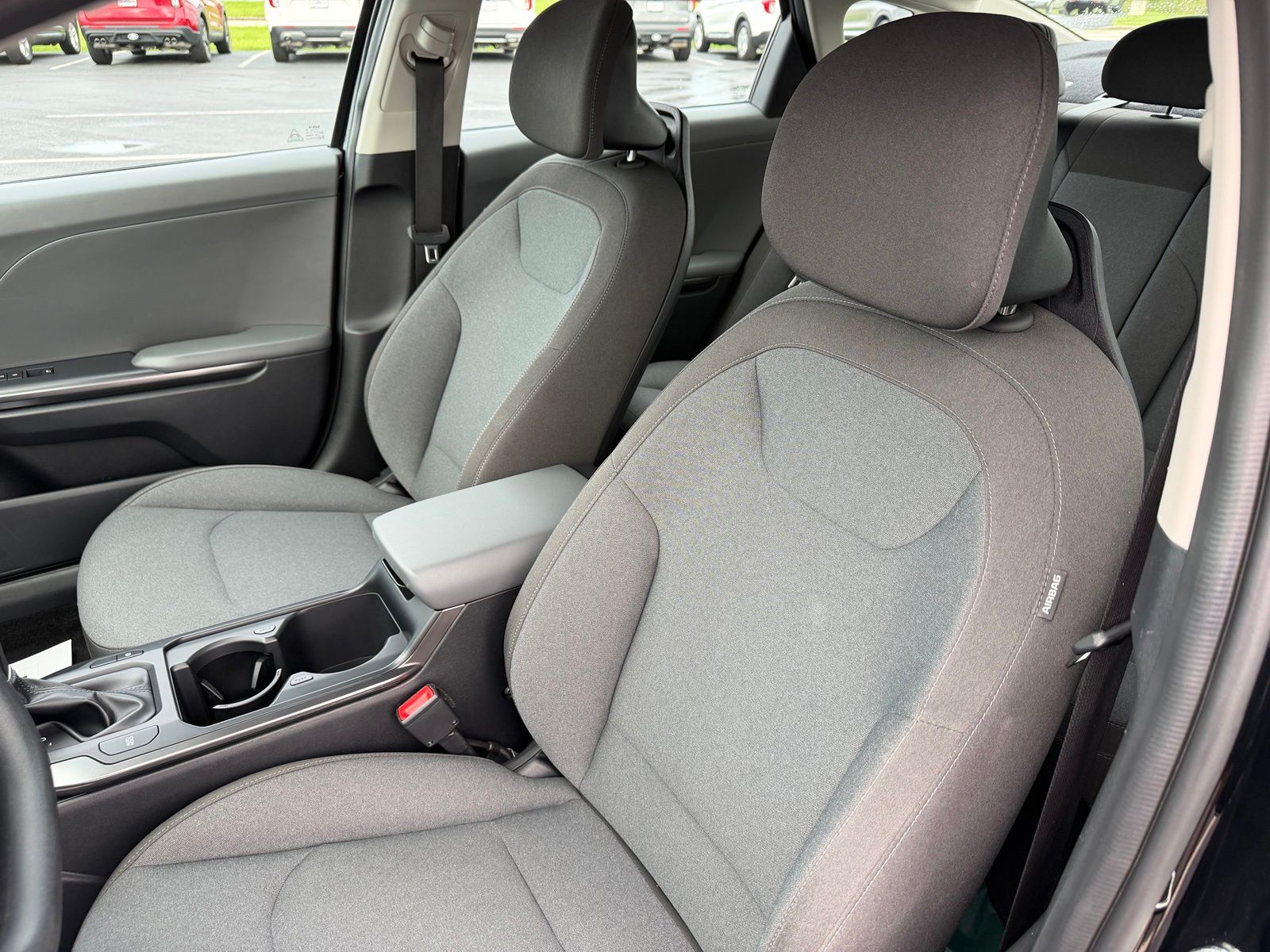 2025 Kia K4 image 11