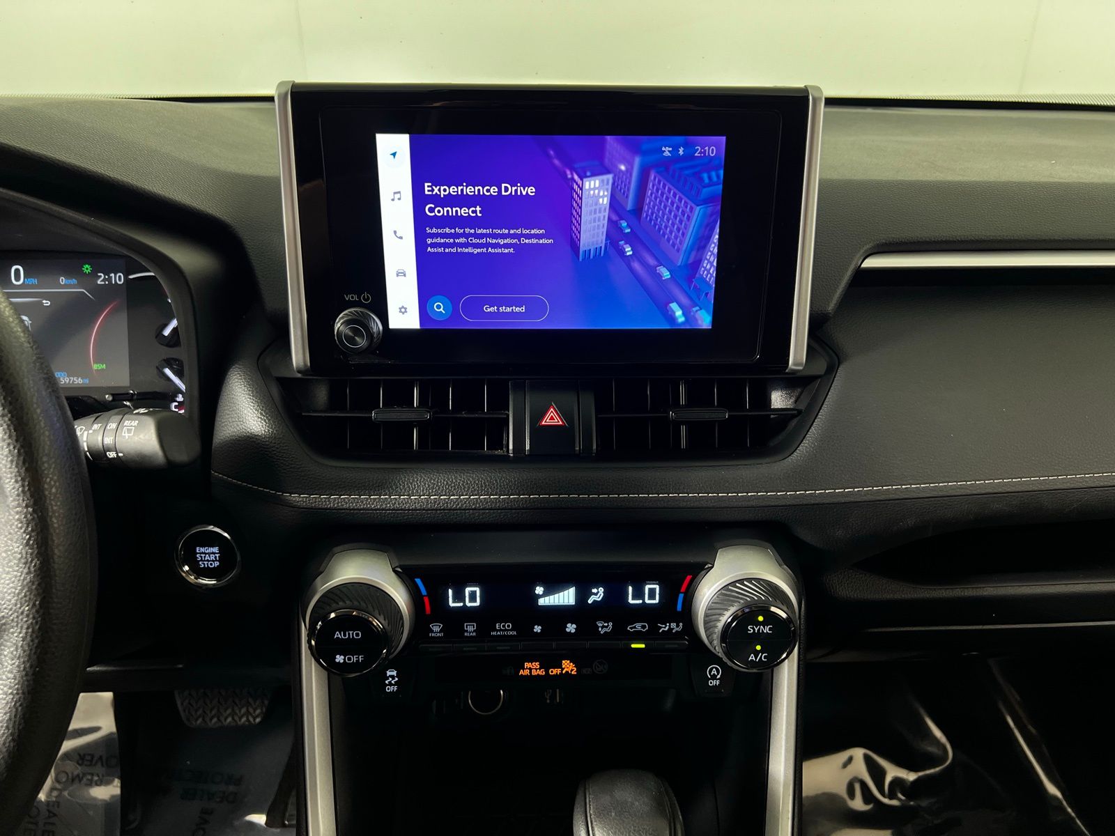 Thumbnail: 2024 Toyota RAV4 - 18