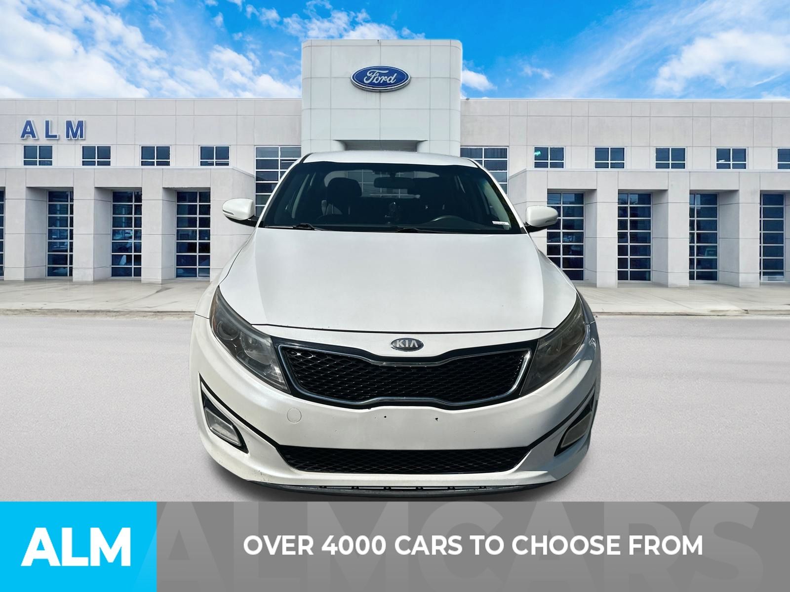 Used 2015 White Kia LX image 2