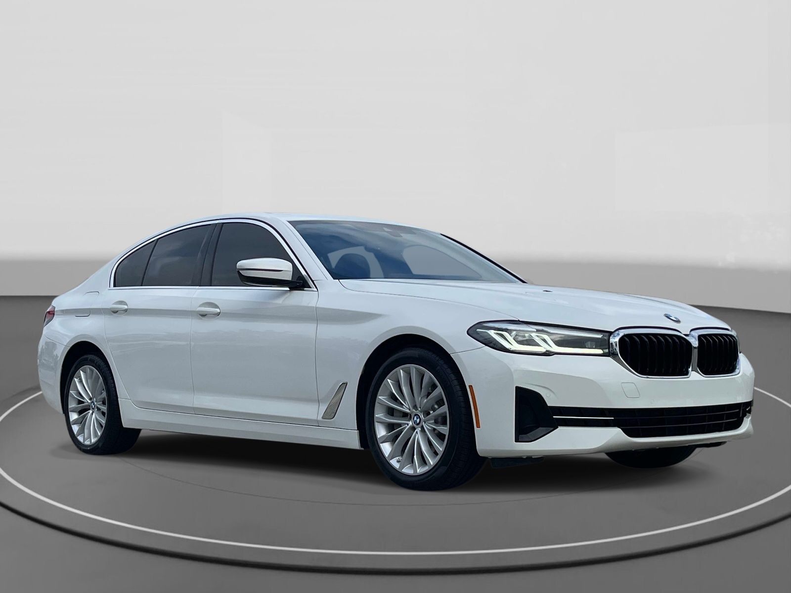 Alpine White 2023 BMW 5 Series Sedan Rear-Wheel Drive 8-Speed Automatic
