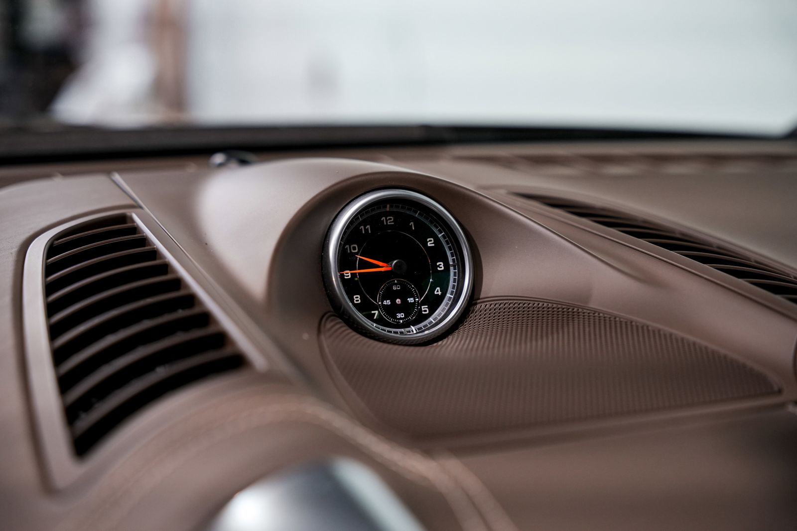 2013 Porsche Cayenne Turbo — photo 13