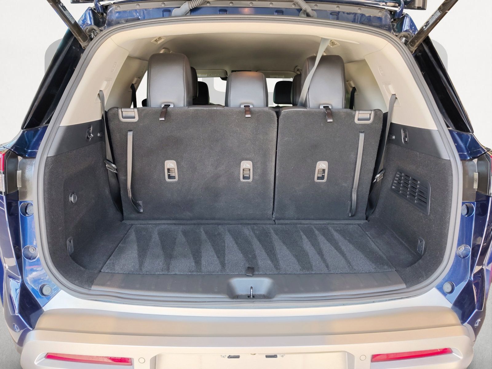 Used Car 2024 Nissan Pathfinder  Sl For Sale Under $35,000 In San Antonio, Texas