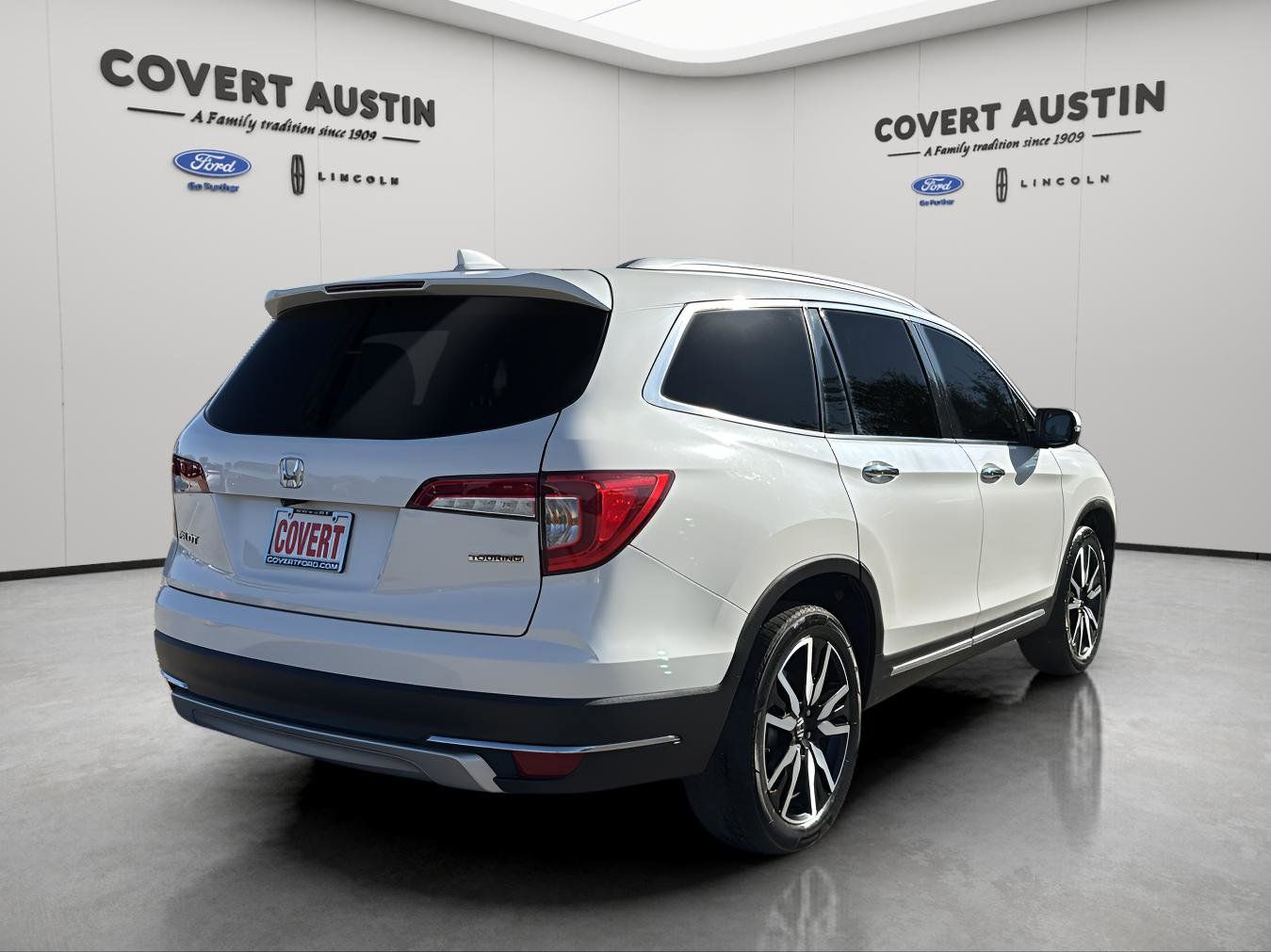 Used Car 2019 Honda Pilot  Touring For Sale Under $25,000 In Austin, Texas