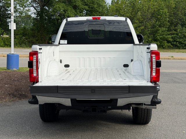 New 2026 Star White Metallic Tri-Coat Ford Lariat image 16