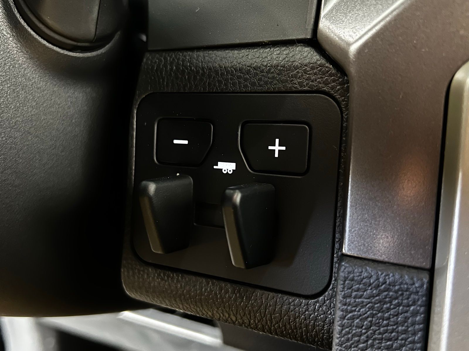 Thumbnail: 2025 Toyota Tacoma - 23