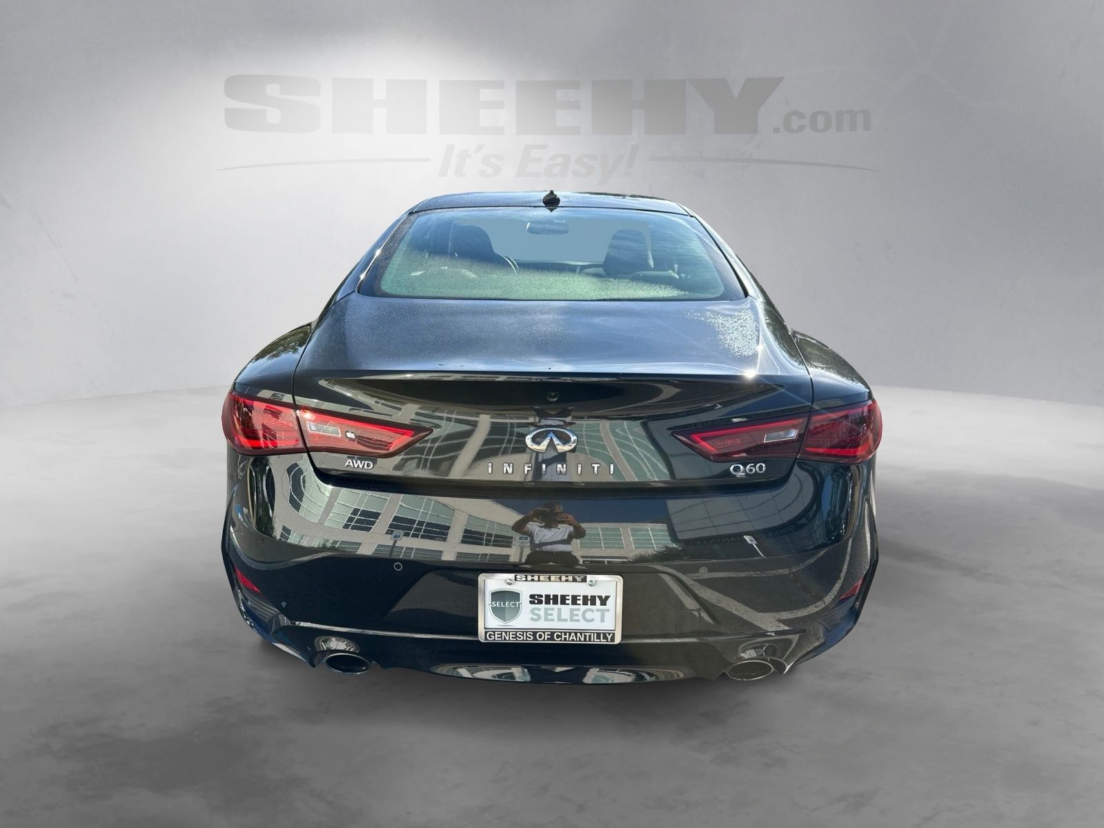 Used 2022 Black INFINITI LUXE image 18