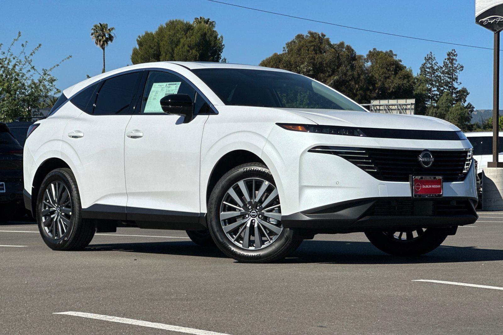 Everest White Pearl Tricoat 2026 Nissan Murano SL AWD SUV / Crossover All-Wheel Drive 9-Speed Automatic