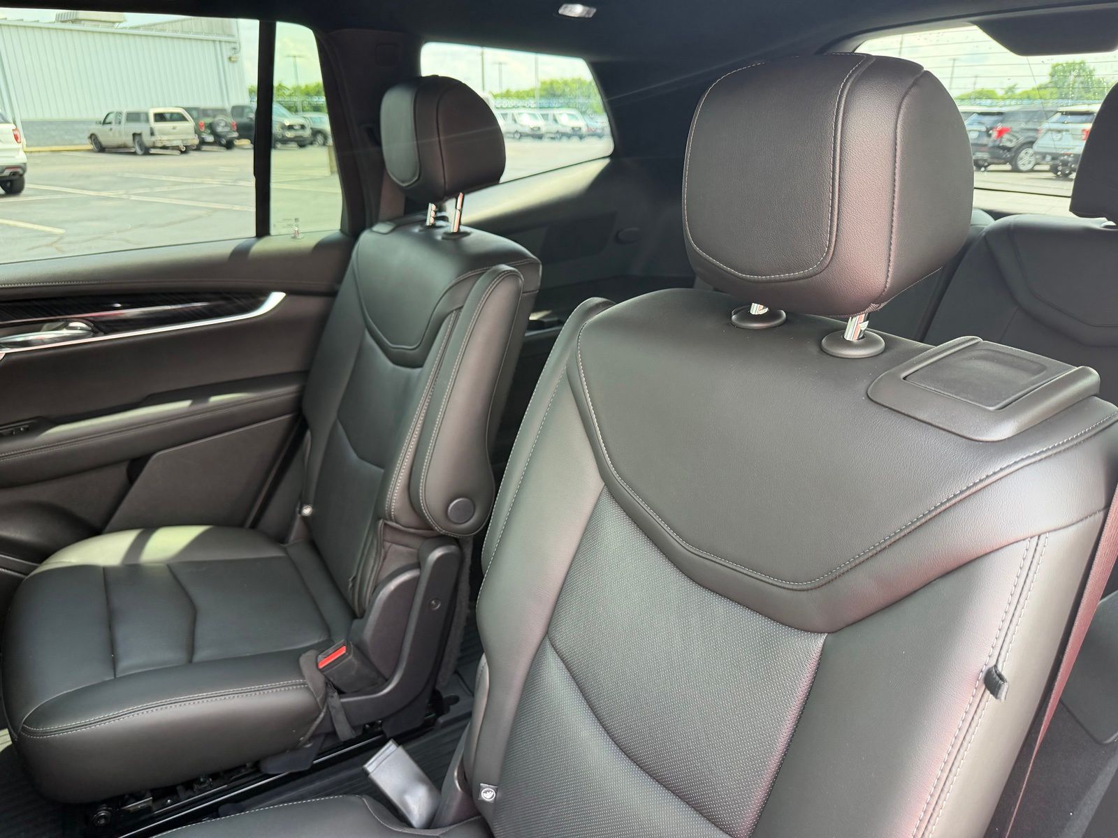 2021 Cadillac XT6 image 14