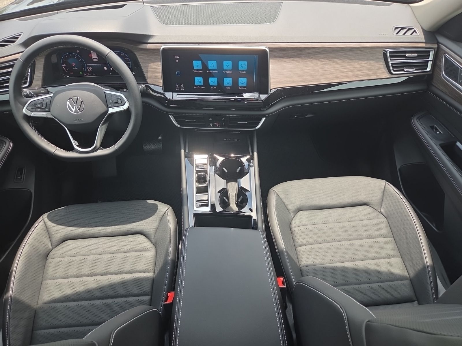new 2026 Volkswagen Atlas car, priced at $48,738