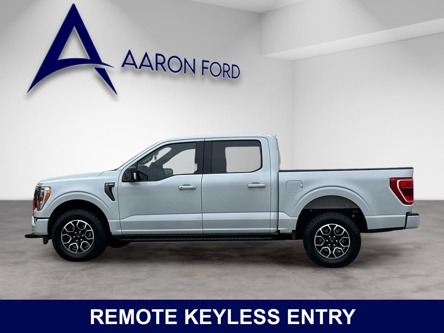 View vehicle photo 3