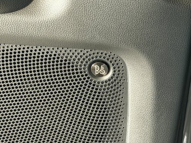 New 2025 Carbonized Gray Metallic Ford Outer Banks image 35
