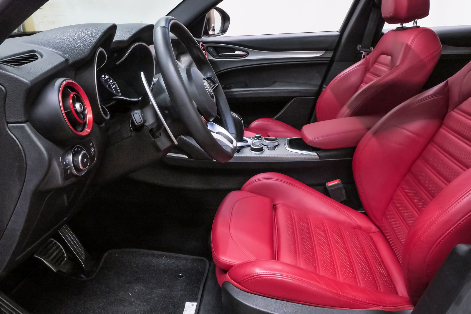 2022 Alfa Romeo Stelvio Veloce Red at Bayway Cadillac of The Woodlands