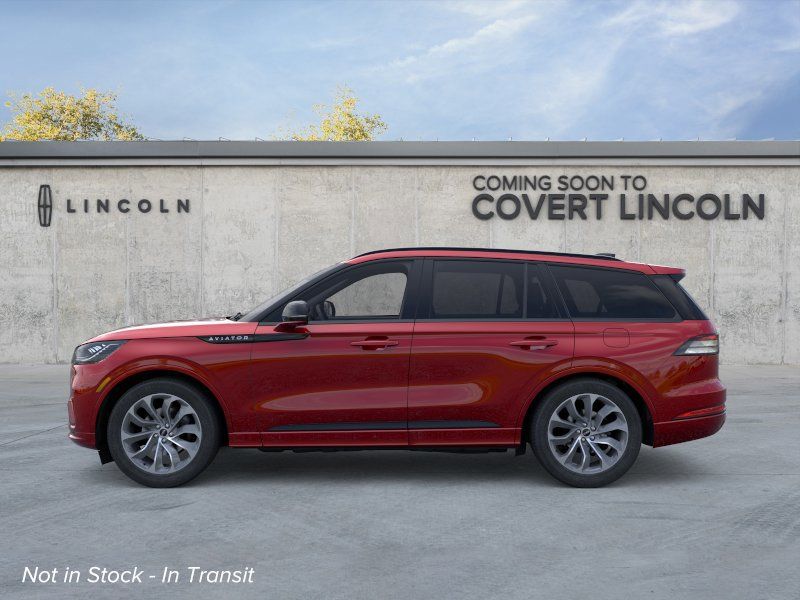 New 2026 Red Lincoln Premiere image 3