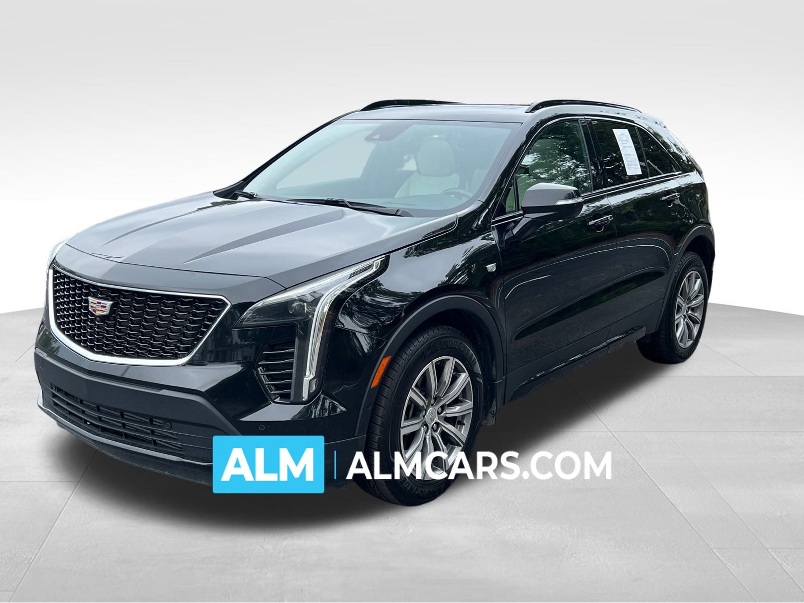 2023 Cadillac XT4 Sport 1