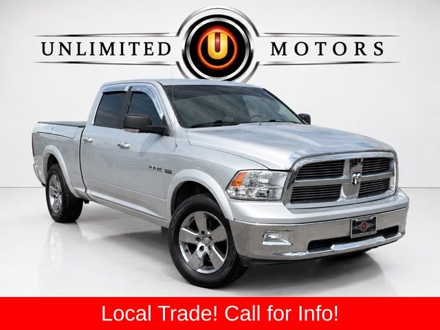 Bright Silver Metallic CC/Mineral Gray Met CC 2009 Dodge RAM 1500 Pickup Truck Four-Wheel Drive 5-Speed Automatic