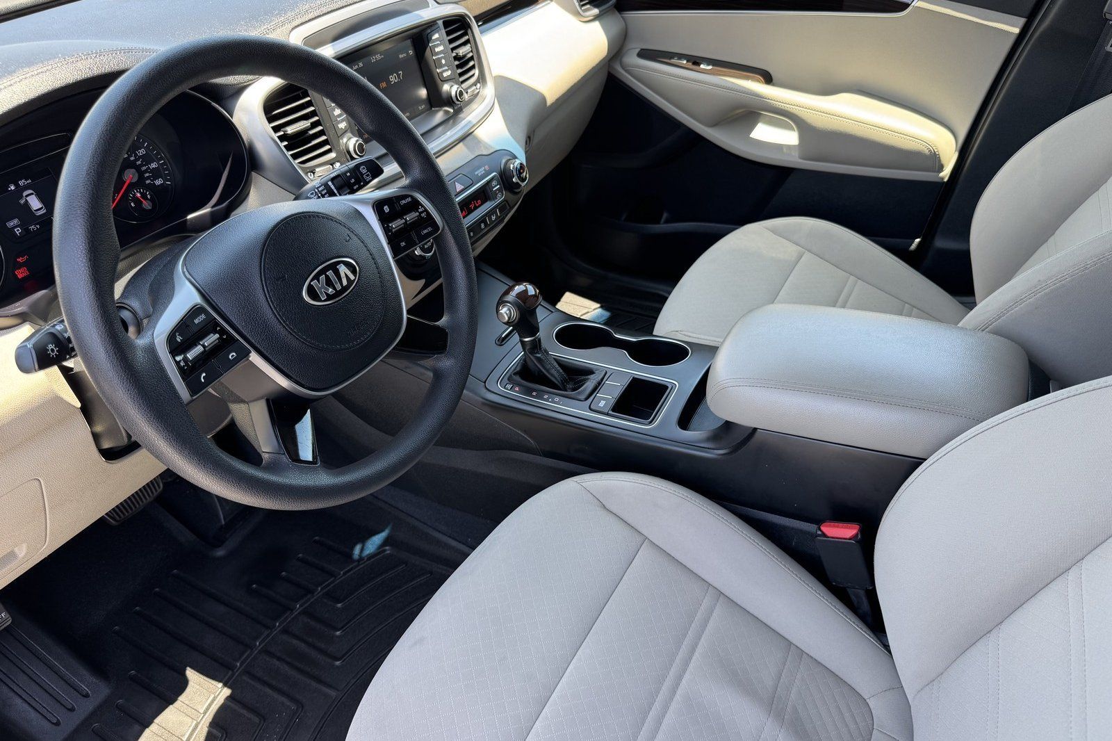 2019 Kia Sorento LX V6 FWD