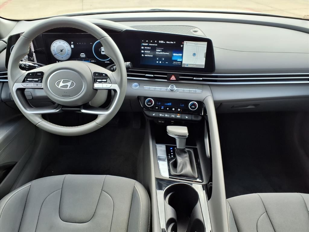 2025 Hyundai Elantra SEL Convenience White at DeMontrond Gulf Freeway