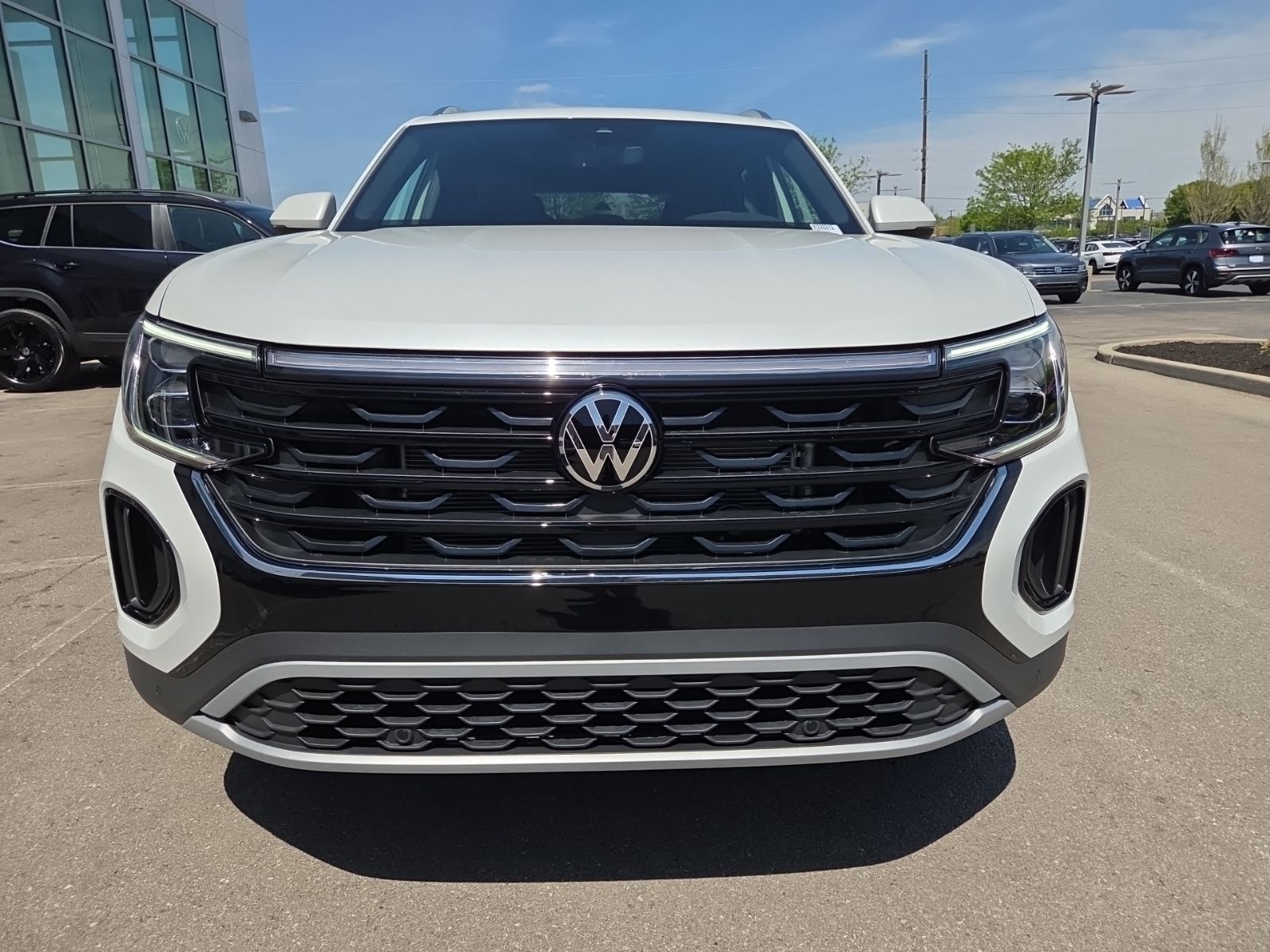 new 2026 Volkswagen Atlas Cross Sport car, priced at $43,906