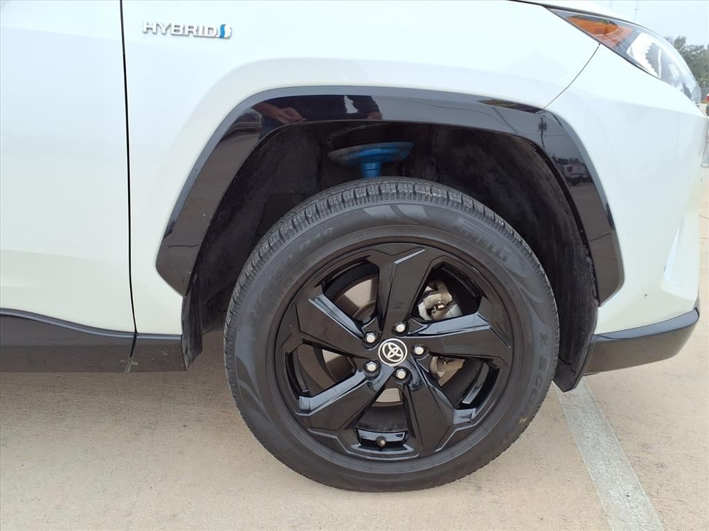 2020 Toyota RAV4 Hybrid XSE White at Emmons Autoplex