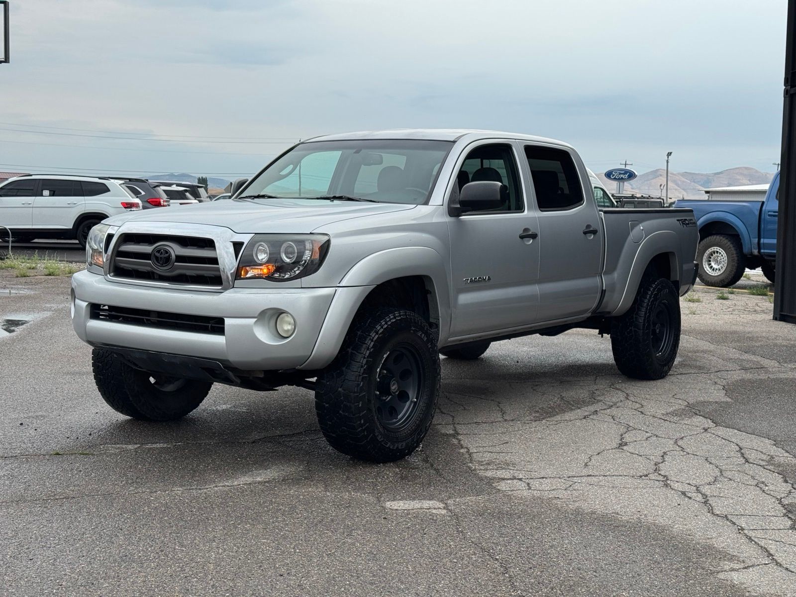 Used 2010 Toyota Tacoma Truck