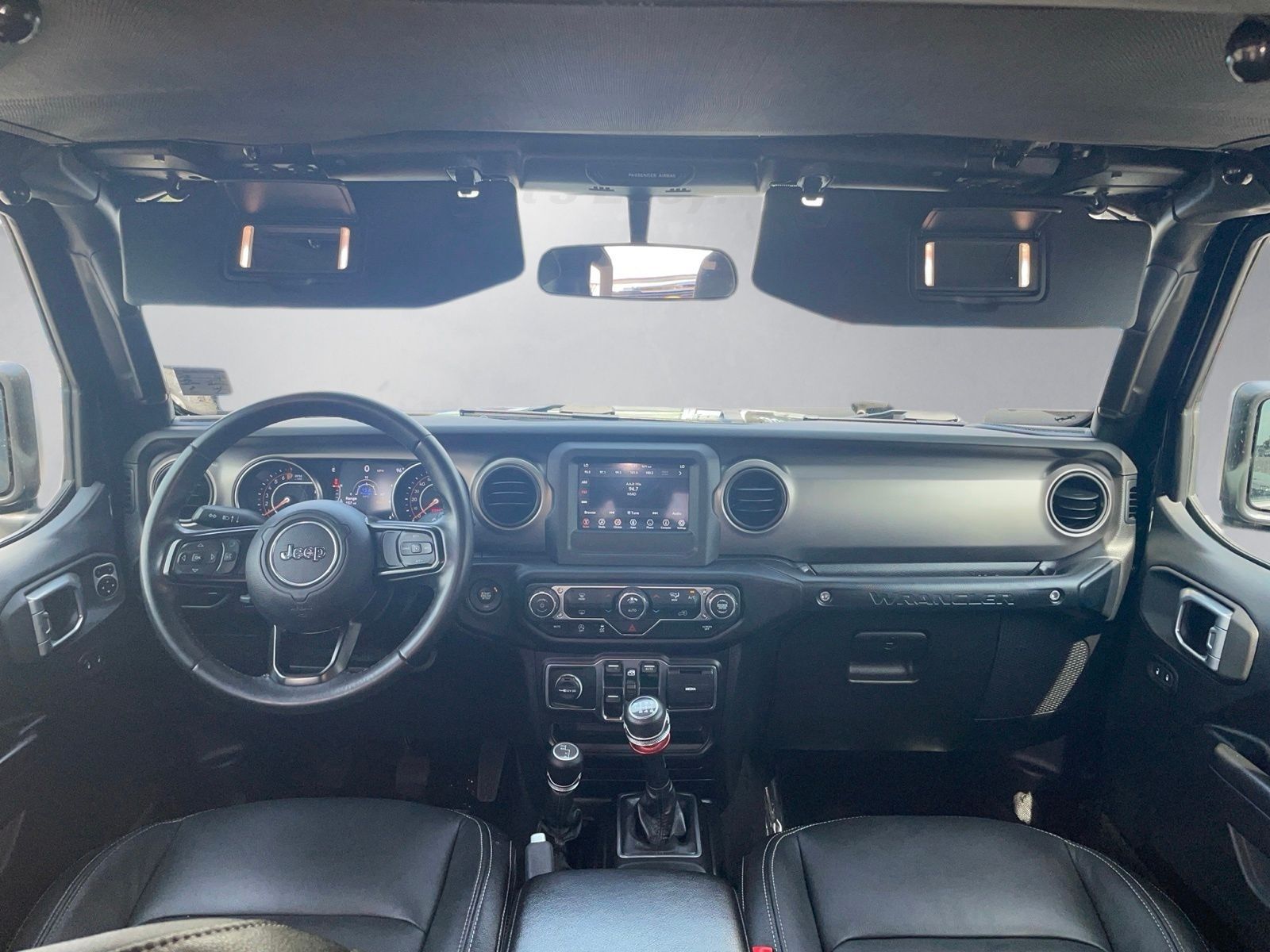 Used 2019 Black Clearcoat Jeep Unlimited Sport S image 3