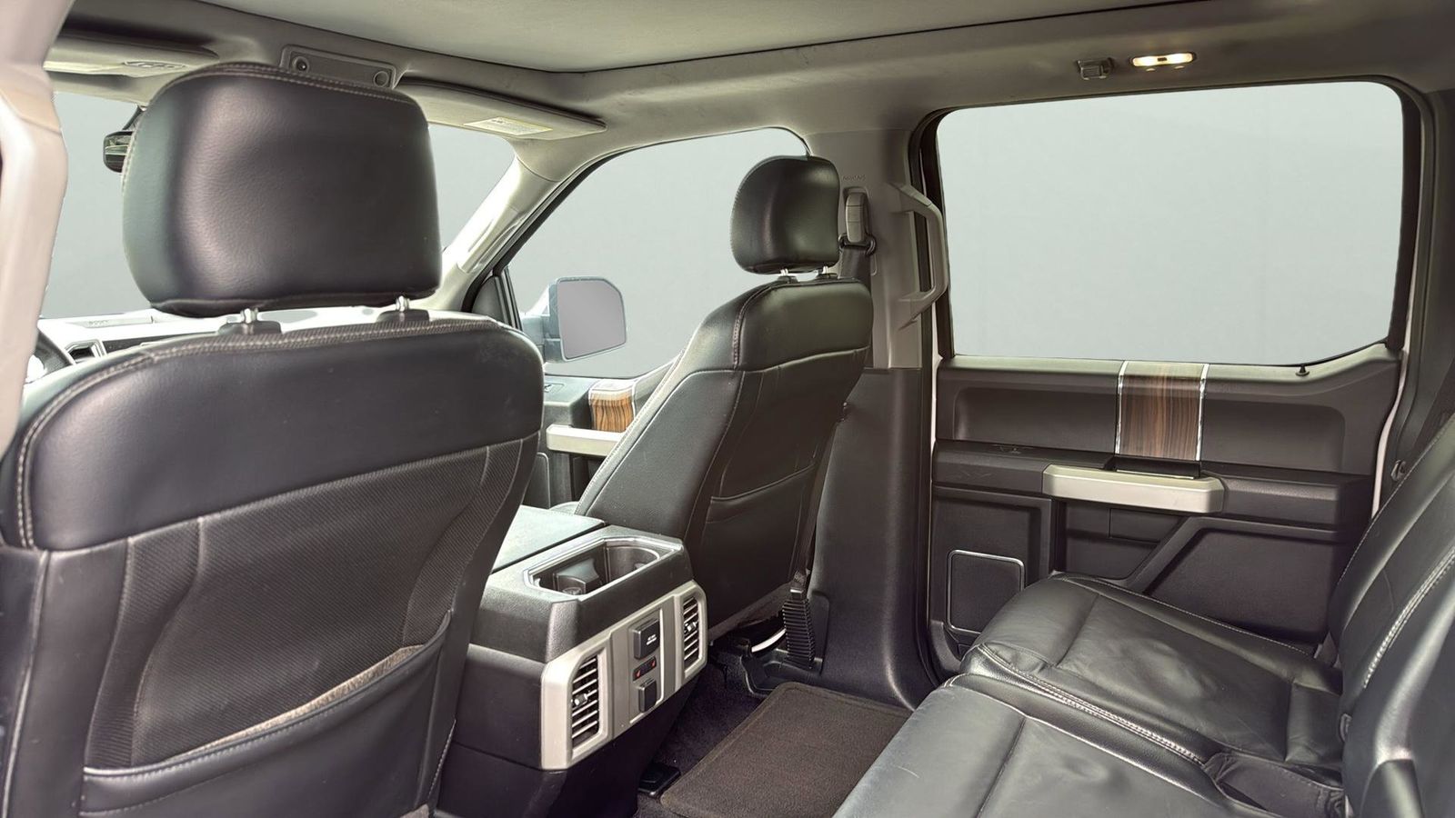 Used Car 2015 Ford F-150  Lariat For Sale Under $20,000 In Austin, Texas