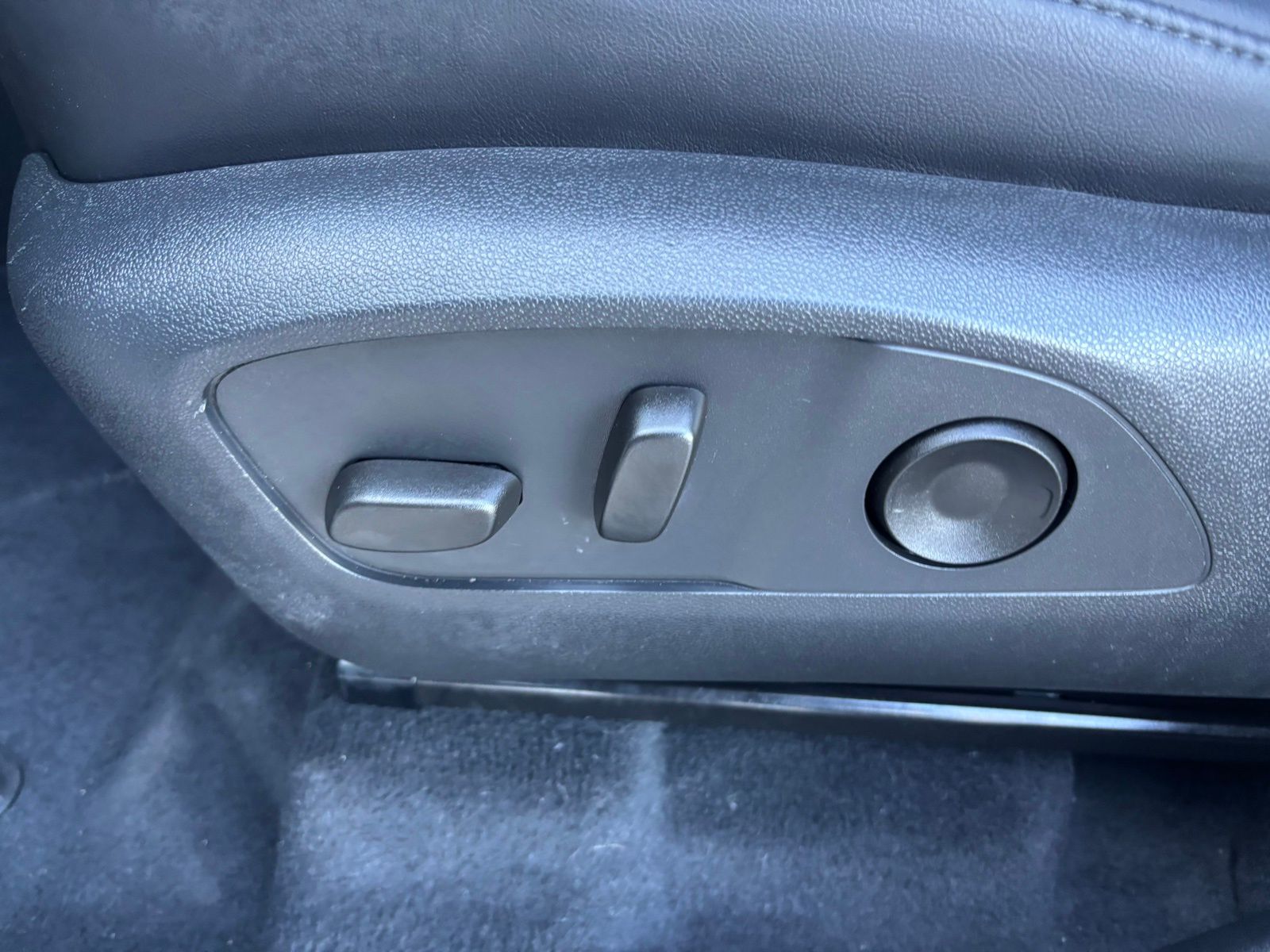 Used Car 2025 Gmc Acadia  Elevation For Sale Under $50,000 In Austin, Texas