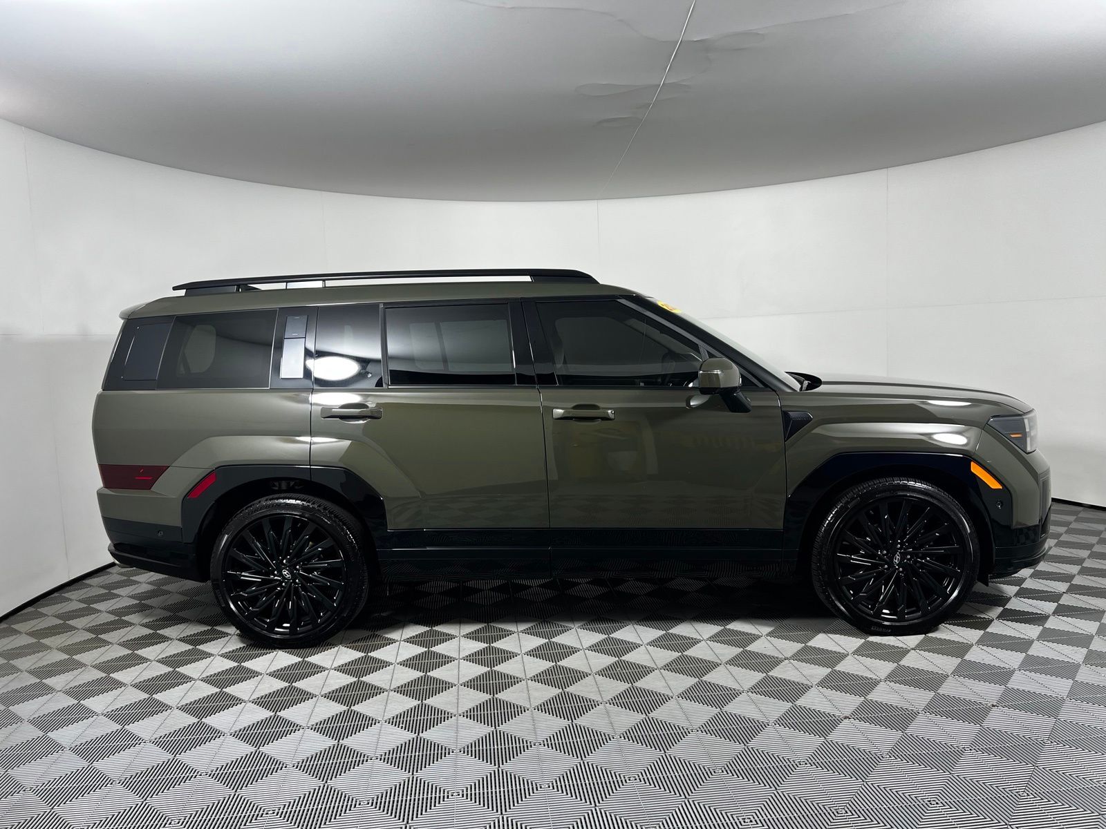 Thumbnail: 2024 Hyundai Santa Fe - 4