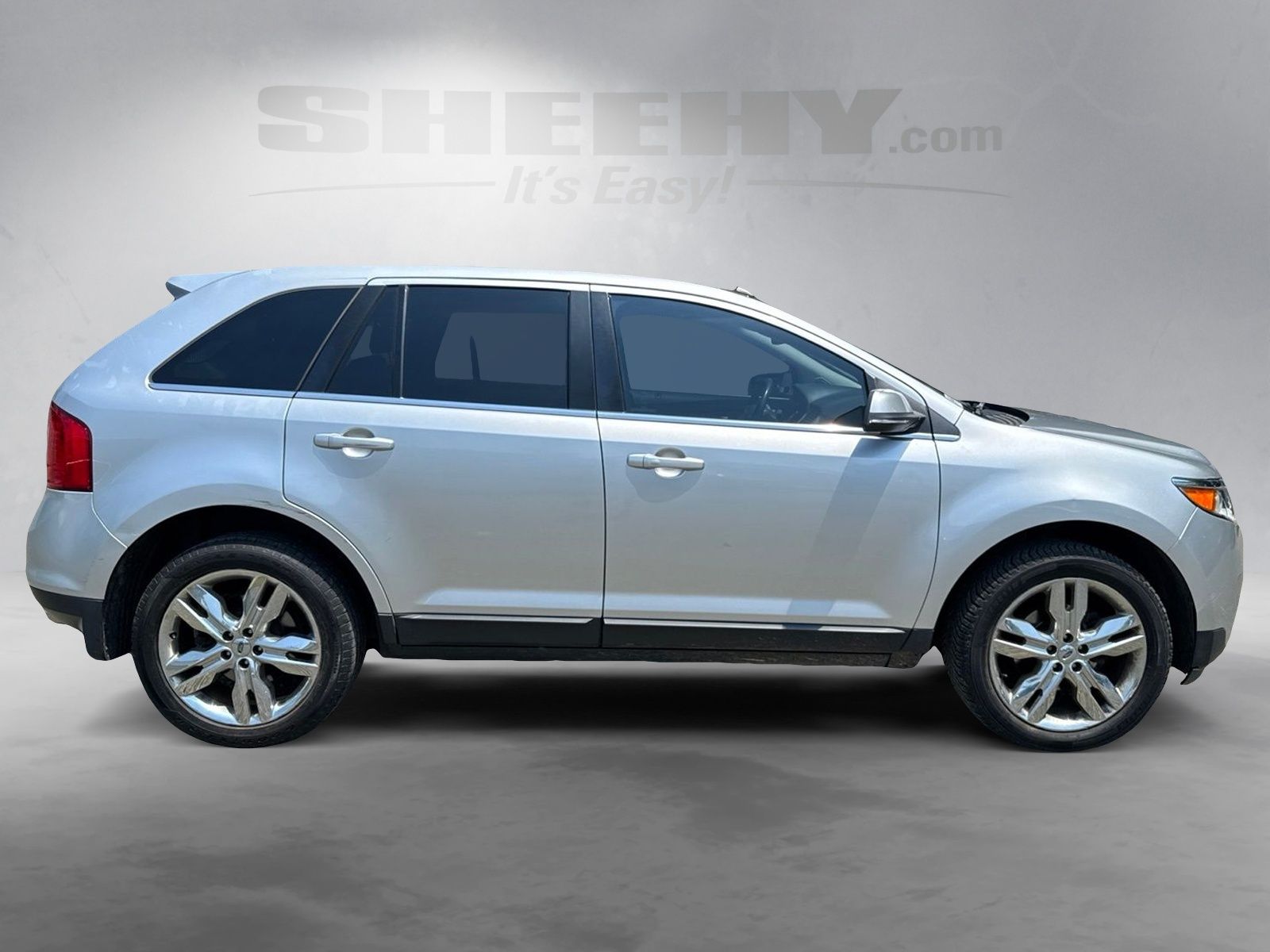 Used 2014 Ingot Silver Metallic Ford Limited image 11