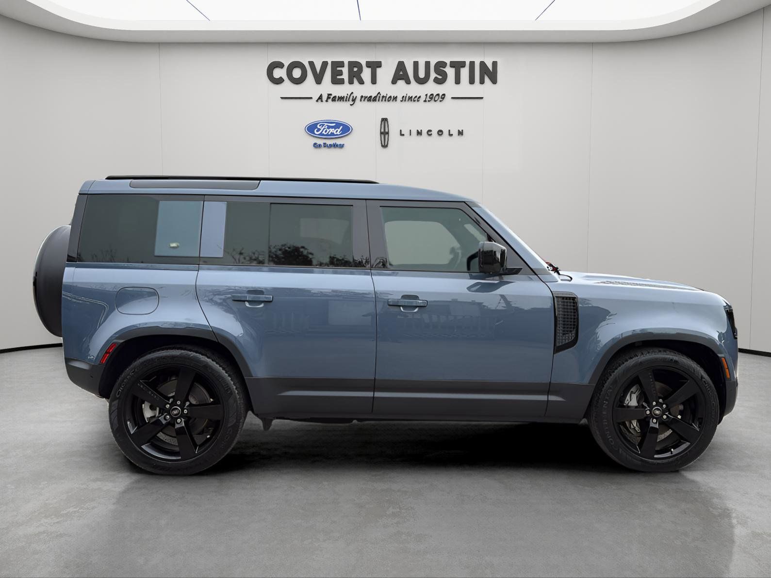 Used Car 2020 Land Rover Defender 110  Se For Sale Under $50,000 In Austin, Texas