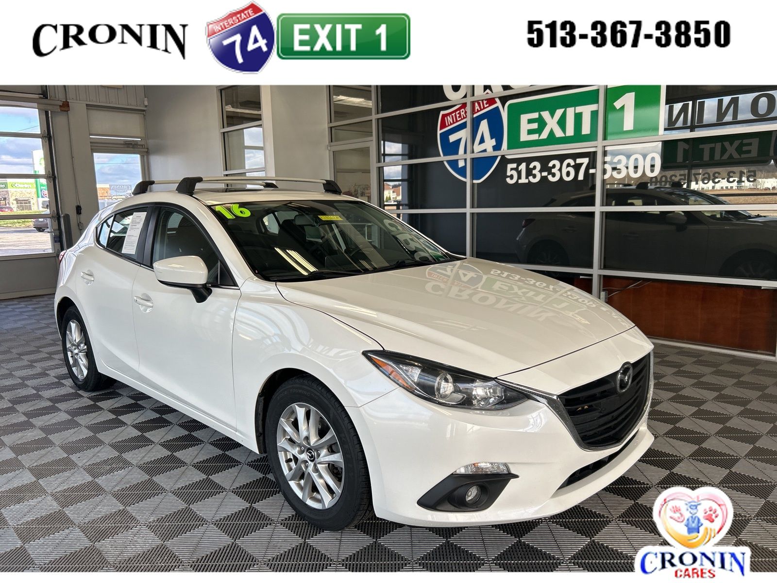 2016 Mazda MAZDA3 i Touring Hatchback
