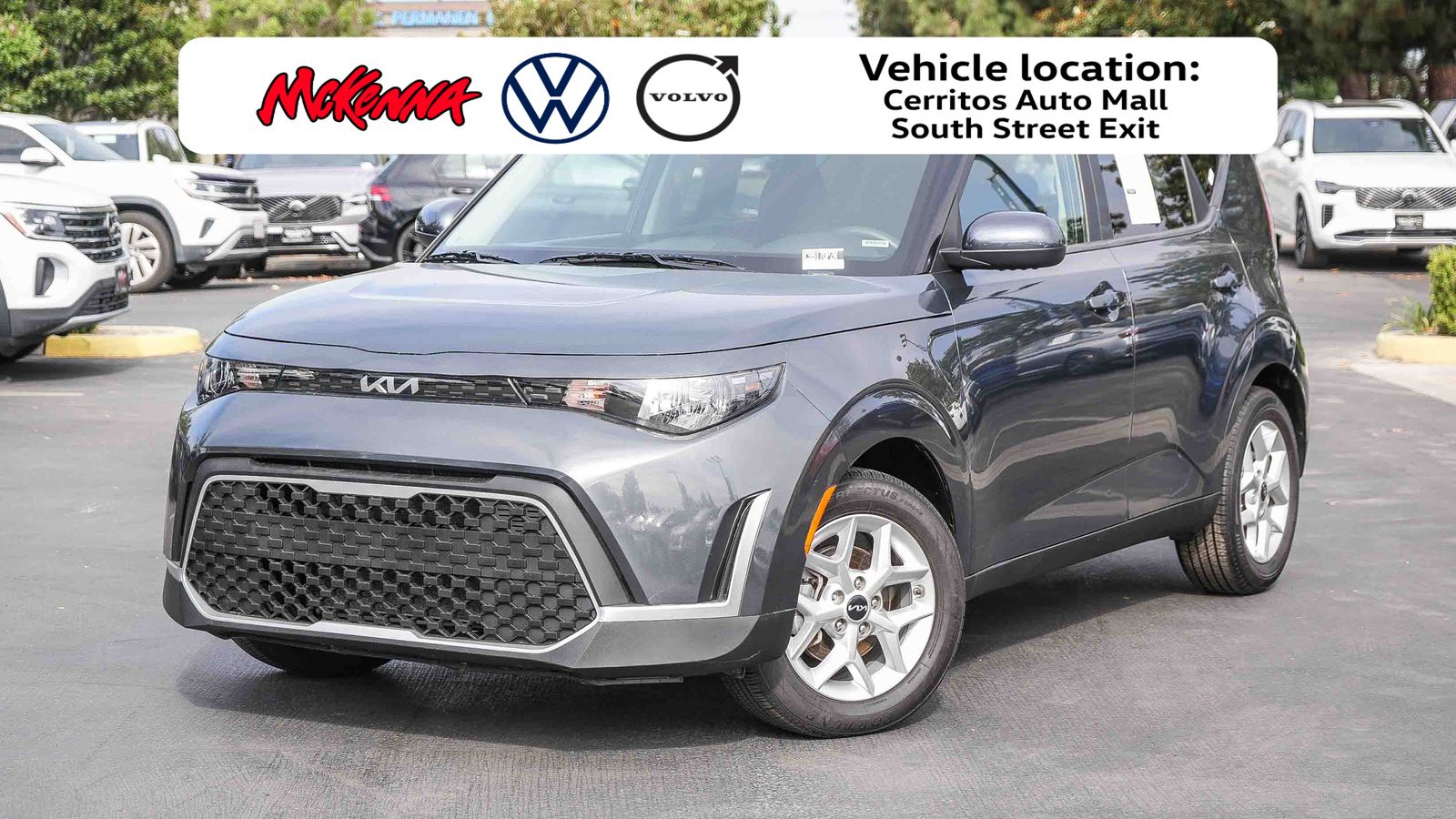 Gravity Gray 2023 Kia Soul SUV / Crossover Front-Wheel Drive Continuously Variable Transmission