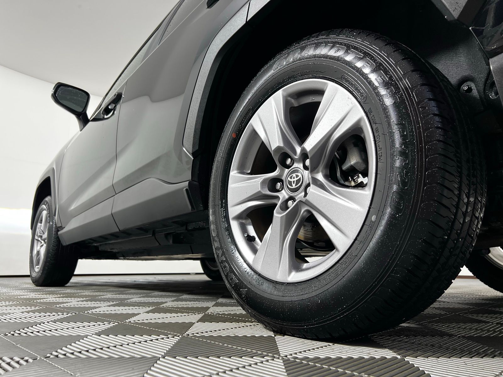 Thumbnail: 2025 Toyota RAV4 - 24