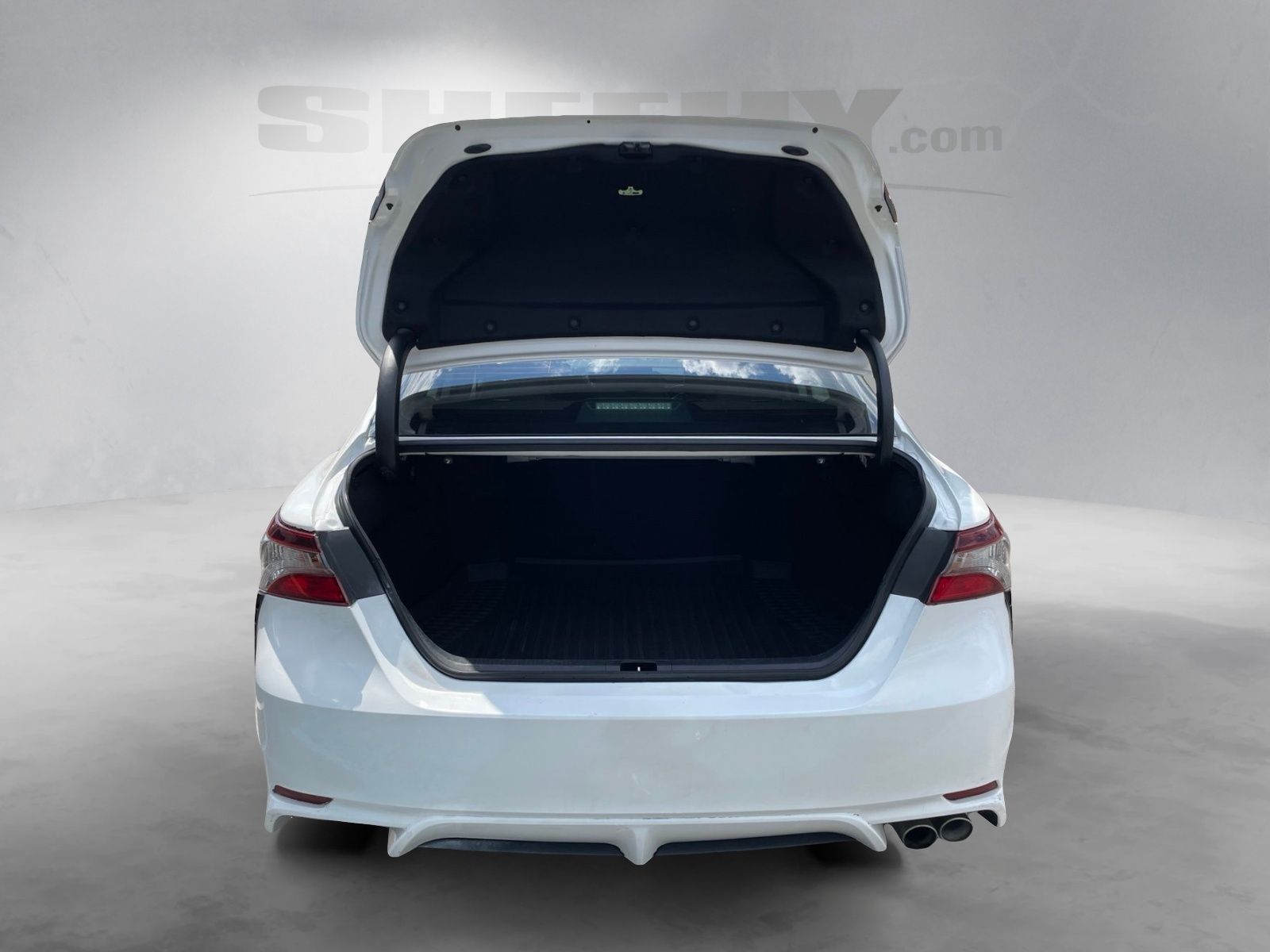 Used 2021 Super White Toyota SE image 8