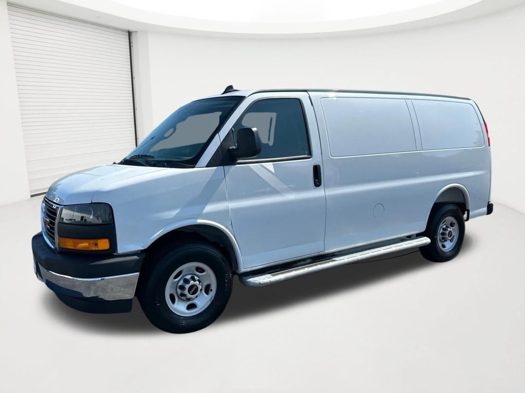 2025 GMC Savana Cargo 2500 RWD
