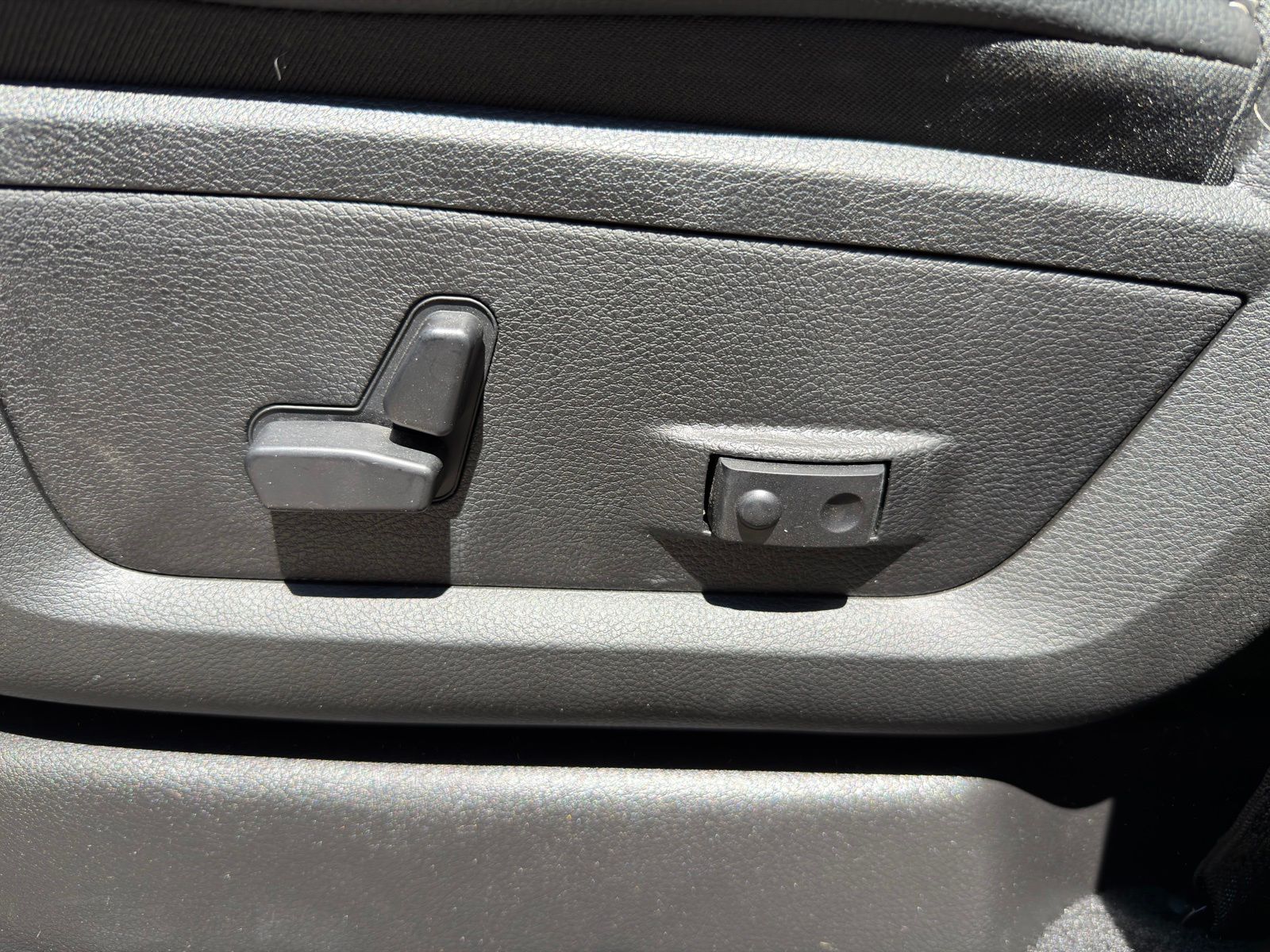 2026 RAM 3500 Laramie - Photo 18