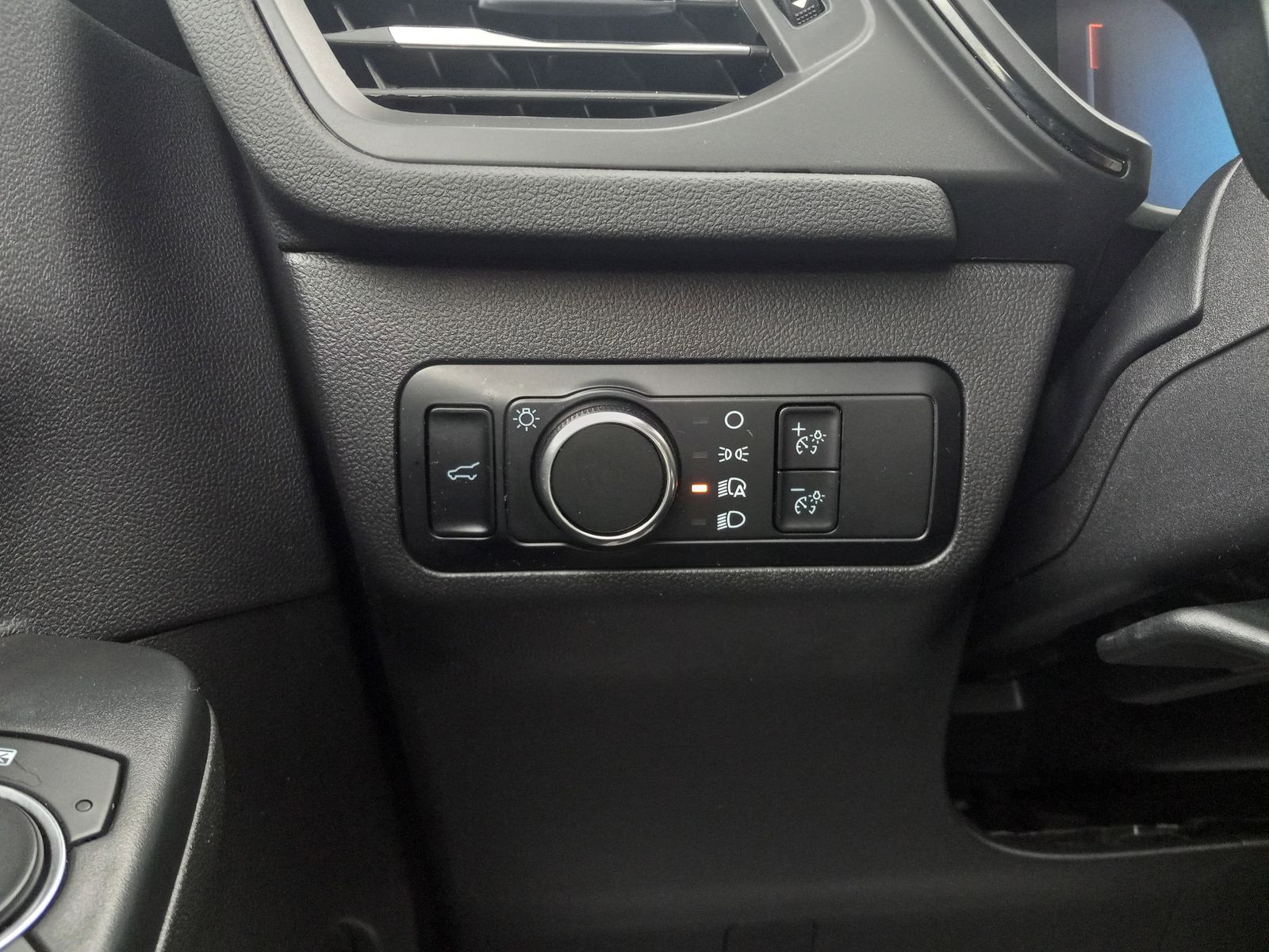 2024 Ford Escape image 25