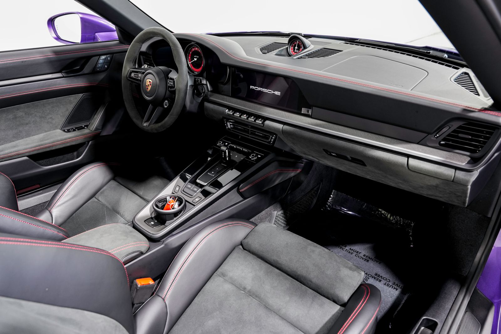 2024 Porsche 911 Targa 4 GTS — photo 31